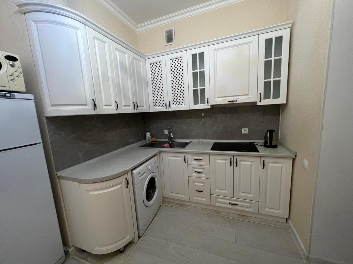 Whitehome In Park Avenue Nur-Sultan  Exterior photo